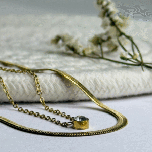 Home twinned solitaire layer necklace (gold, stainless steel, anti tarnish)