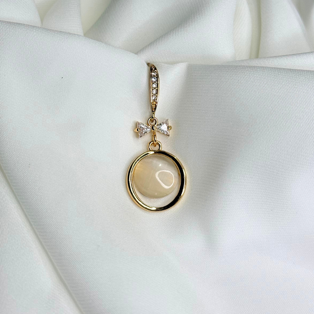 vintage ribbon round drops vintage ribbon round drops