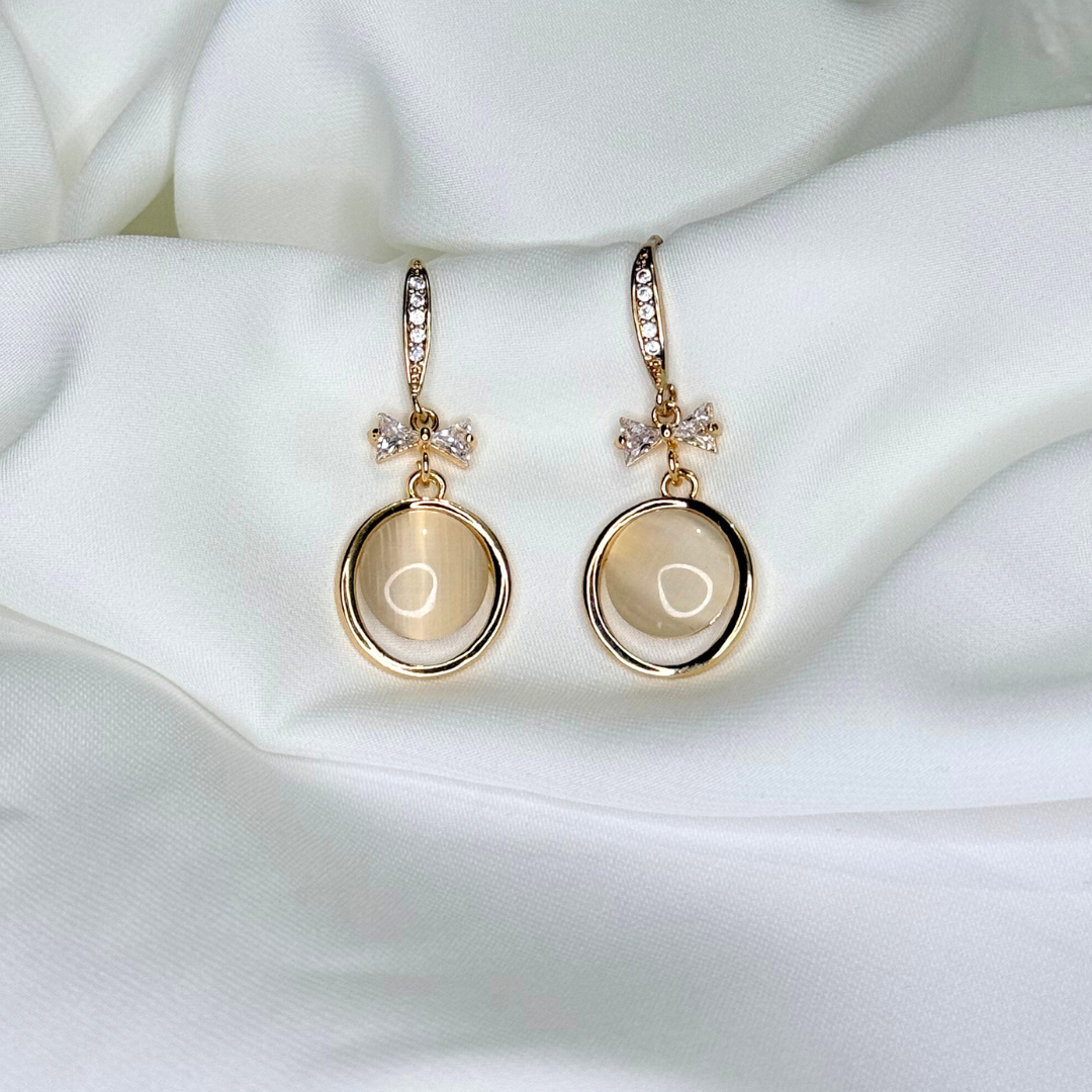 vintage ribbon round drops vintage ribbon round drops